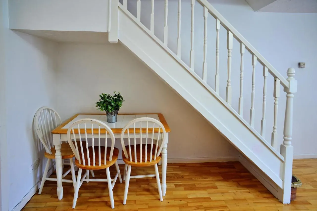 Stylish 2B House With Parking Apartment London 0*,  United Kingdom