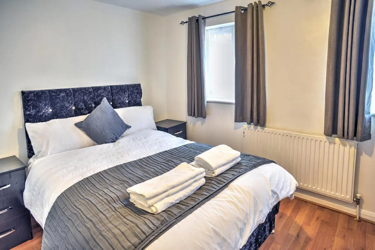 Stylish 2B House With Parking Apartment London United Kingdom